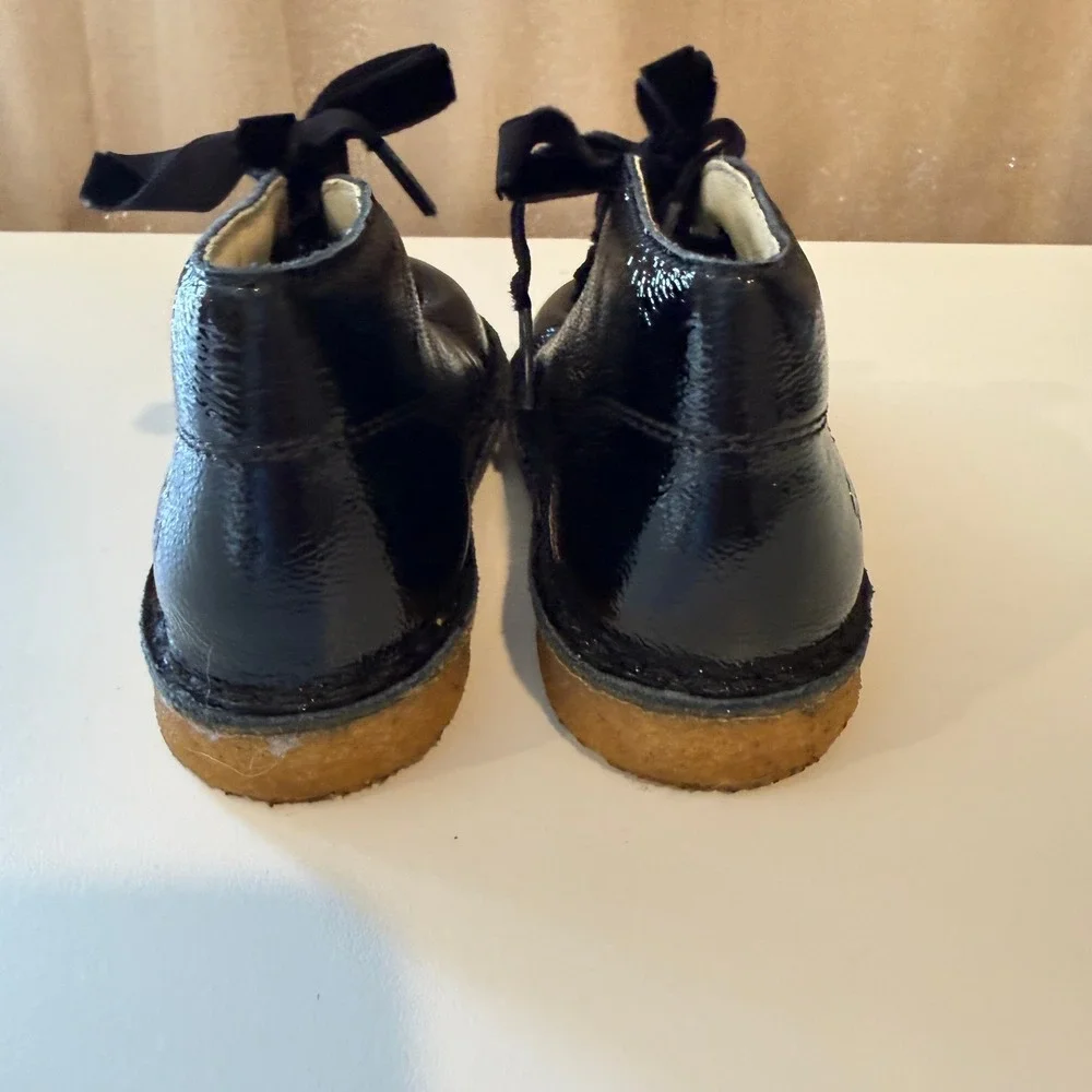 Naturino Kids Black Patent Leather Chukka Boots Velvet Laces Handmade Italy 25